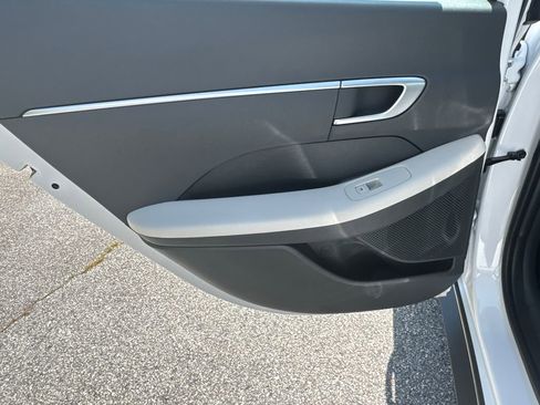 New 2025 Hyundai Sonata SE image 21