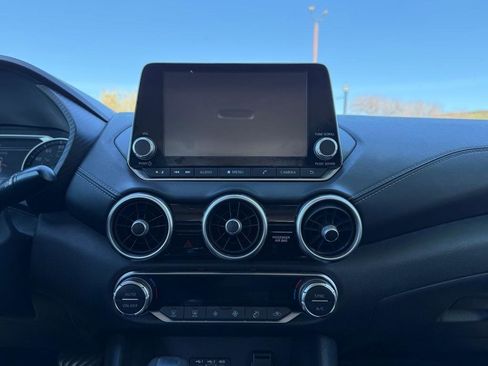 Used 2021 Nissan Sentra SV image 15