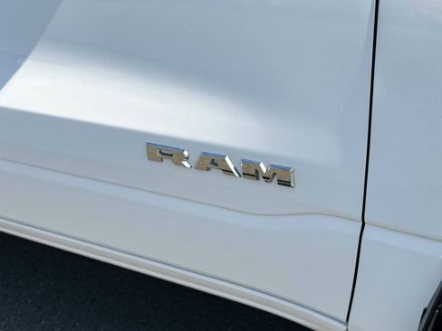 Used 2021 RAM 1500 Big Horn AWD/4WD image 11