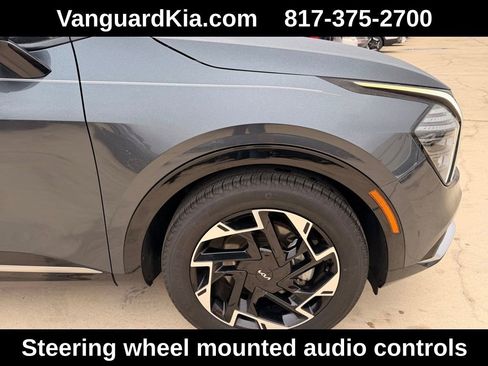 Used 2024 Kia Sportage SX image 11