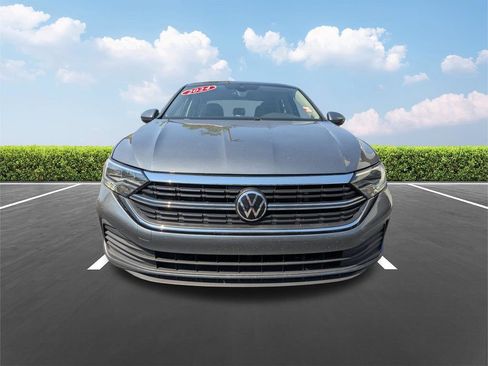 Used 2024 Volkswagen Jetta SE FWD image 10