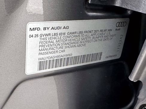 Used 2025 Audi A6 e-tron Premium w/ Ultra Package AWD/4WD image 35