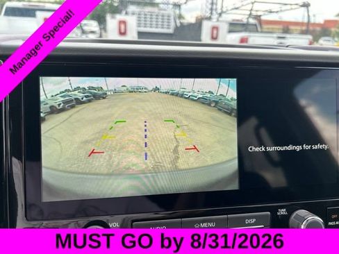 Used 2025 Nissan Frontier PRO-4X AWD/4WD image 21
