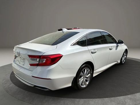 Used 2019 Honda Accord LX image 5