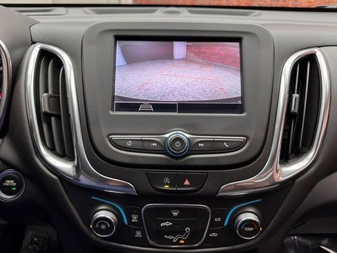 Used 2023 Chevrolet Equinox LT image 21