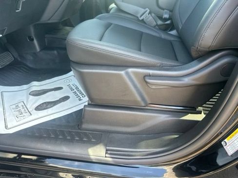 New 2026 Chevrolet Silverado 1500 W/T w/ WT Value Package AWD/4WD image 17