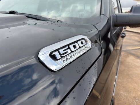 New 2026 RAM 1500 4x4 Crew Cab image 9