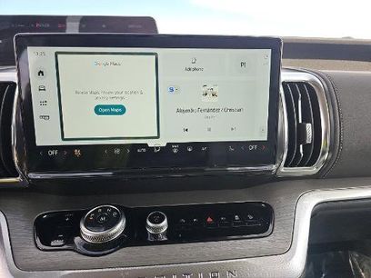 Used 2025 Ford Expedition Platinum