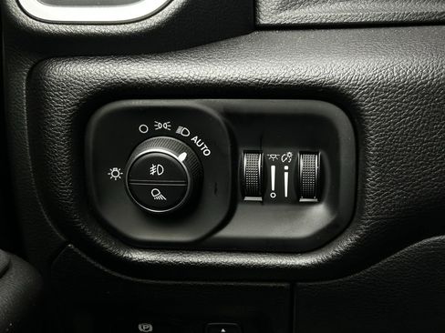 Used 2026 RAM 1500 Lone Star RWD image 27