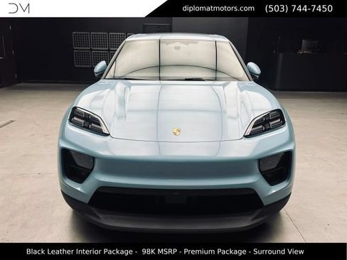 Used 2025 Porsche Macan 4 Electric AWD/4WD image 11