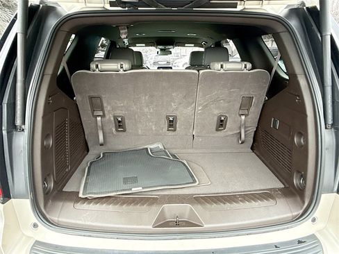 Used 2023 Chevrolet Tahoe LT image 30