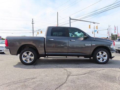 Used 2016 RAM 1500 Big Horn AWD/4WD image 6