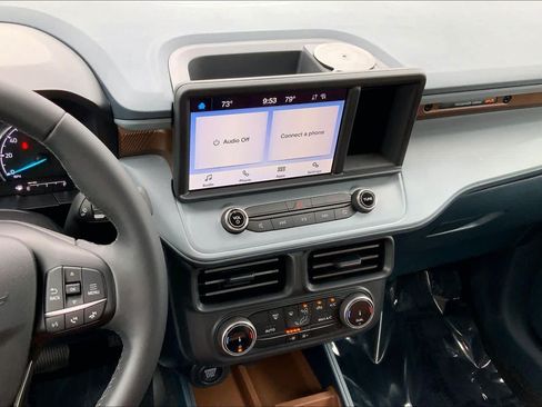 Used 2023 Ford Maverick Lariat FWD image 7