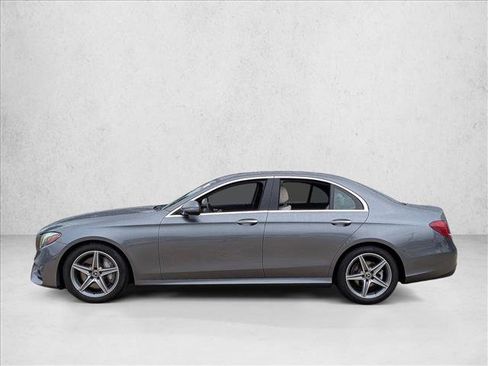 Used 2018 Mercedes-Benz E 300 image 9