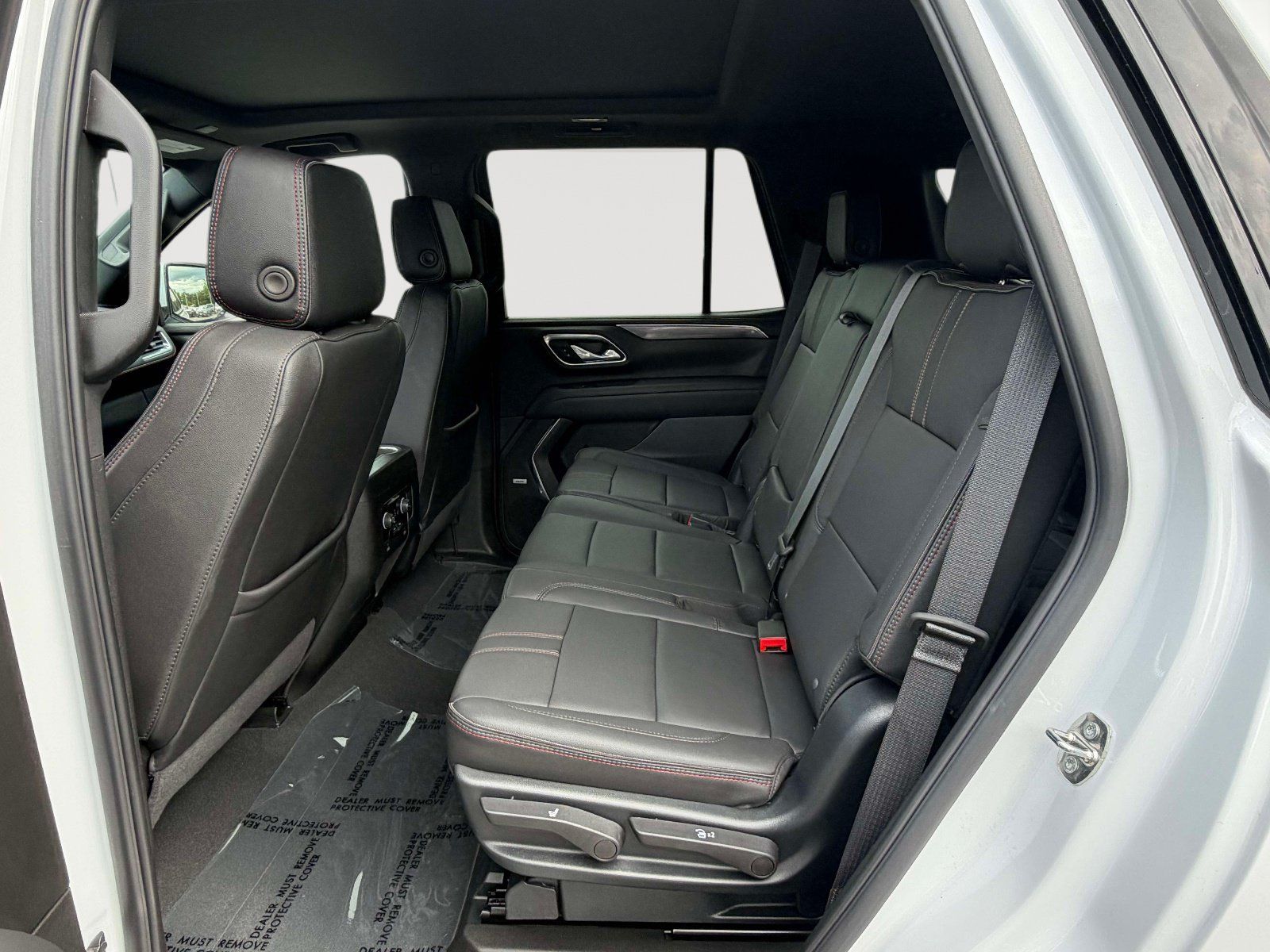 Used 2023 Chevrolet Tahoe RST AWD/4WD image 25