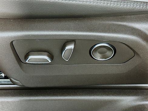 Used 2024 GMC Sierra 1500 Denali w/ Technology Package image 22