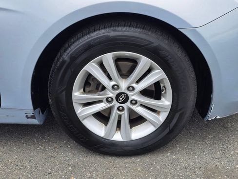 Used 2012 Hyundai Sonata GLS w/ Popular Equipment Pkg FWD image 9