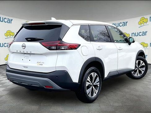 Used 2022 Nissan Rogue SV image 13