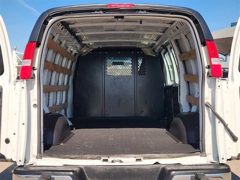 Certified 2024 Chevrolet Express 2500 w/ Driver Convenience Package image 30