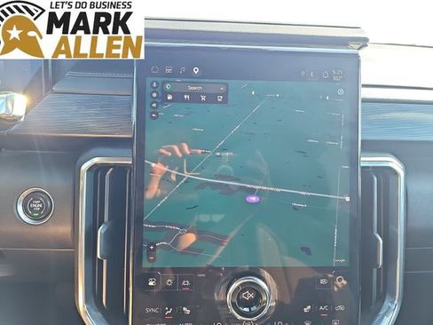 Used 2025 GMC Acadia Elevation FWD image 14