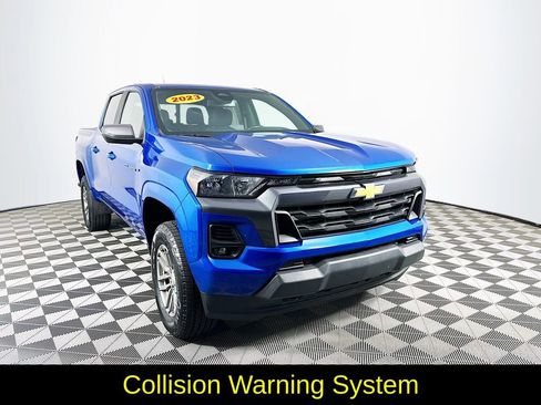 Used 2023 Chevrolet Colorado LT w/ LT Convenience Package II image 3