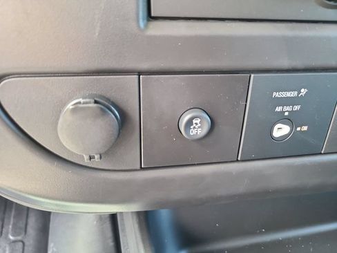New 2026 Chevrolet Express 2500 w/ Driver Convenience Package RWD image 24