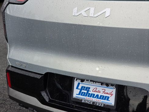 New 2026 Kia EV9 GT-Line AWD/4WD image 14
