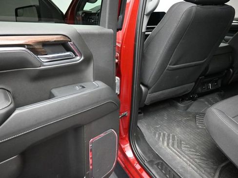 Used 2024 Chevrolet Silverado 1500 RST w/ Z71 Off-Road Package AWD/4WD image 16