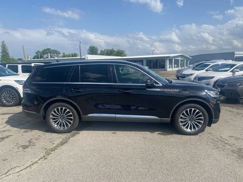 Used 2022 Lincoln Aviator Reserve w/ Elements Package Plus AWD/4WD image 7