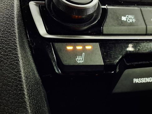 Used 2020 Honda Civic EX image 16