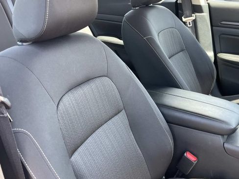 Used 2025 Nissan Altima 2.5 SV AWD/4WD image 23