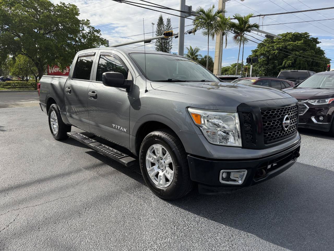 Used 2017 Nissan Titan S RWD image 7