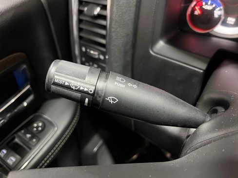 Used 2017 RAM 3500 Laramie image 25