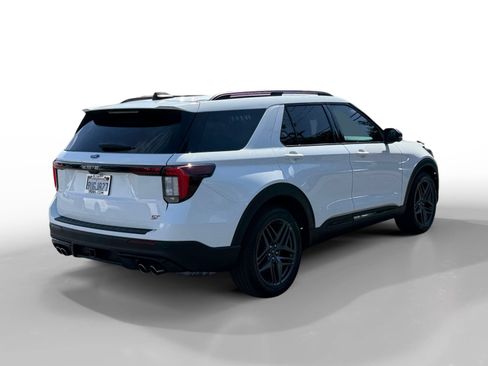 Used 2025 Ford Explorer ST w/ Sun And Sound Package AWD/4WD image 5