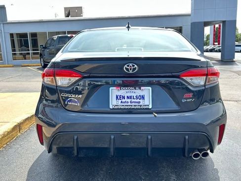 Used 2026 Toyota Corolla SE w/ SE Premium Package AWD/4WD image 8