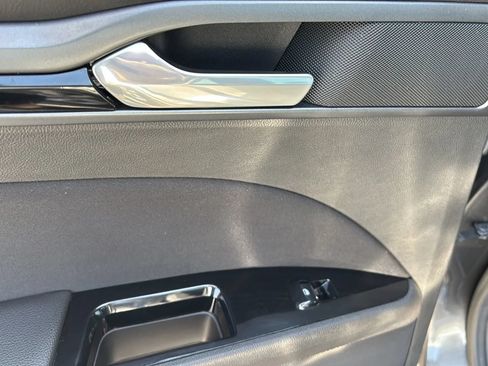 Used 2015 Ford Fusion SE w/ Equipment Group 201A FWD image 26