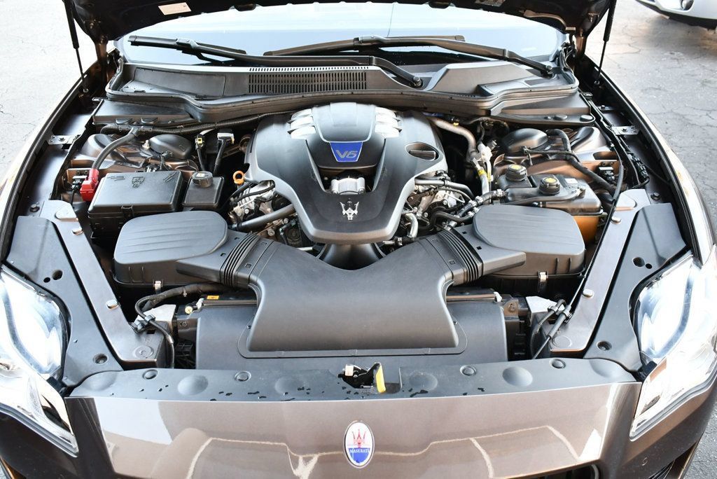 Used 2015 Maserati Quattroporte S Q4 AWD/4WD image 56