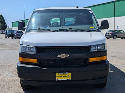 Used 2022 Chevrolet Express 2500 w/ Enhanced Convenience Package RWD image 2