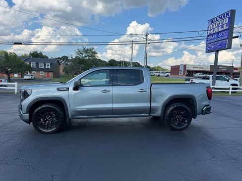 Used 2023 GMC Sierra 1500 Elevation AWD/4WD image 2