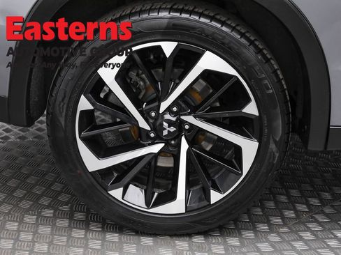 Used 2024 Mitsubishi Outlander SE image 31