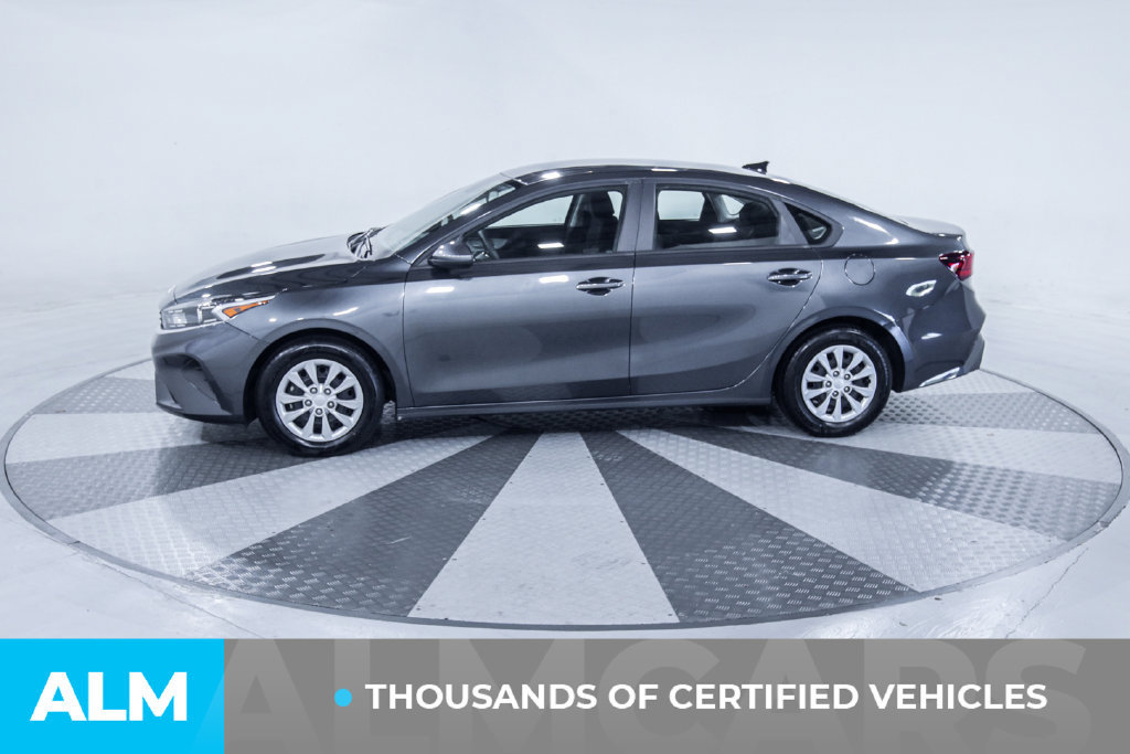 Used 2024 Kia Forte LX FWD image 4