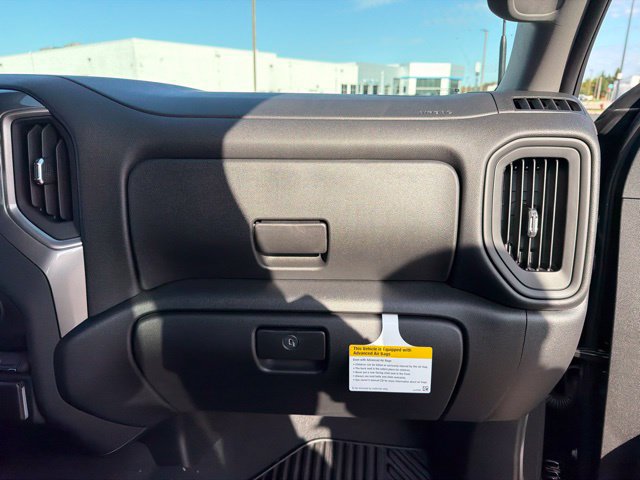 New 2026 Chevrolet Silverado 2500 Custom w/ Custom Value Package AWD/4WD image 31