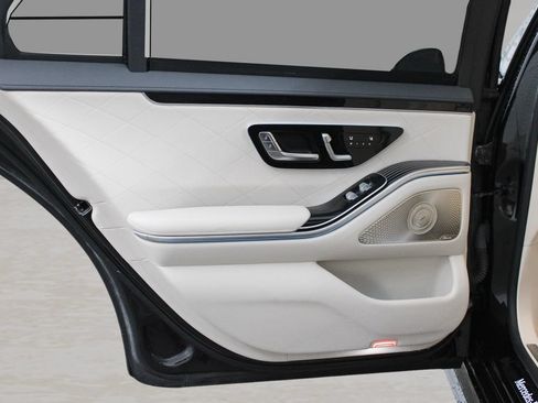 Used 2022 Mercedes-Benz S 580 4MATIC Sedan image 24