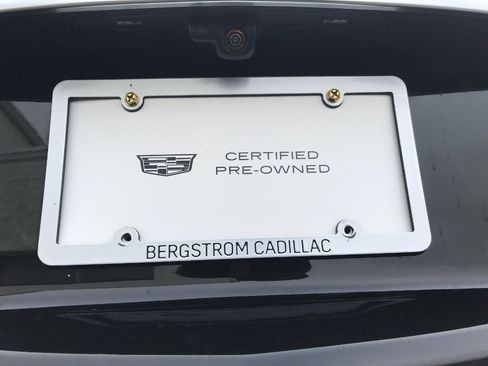 Certified 2025 Cadillac XT6 Premium Luxury image 18