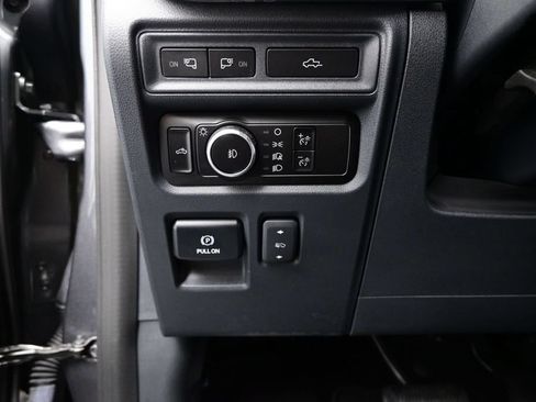 Used 2023 Ford F150 Lariat w/ Bed Utility Package RWD image 12