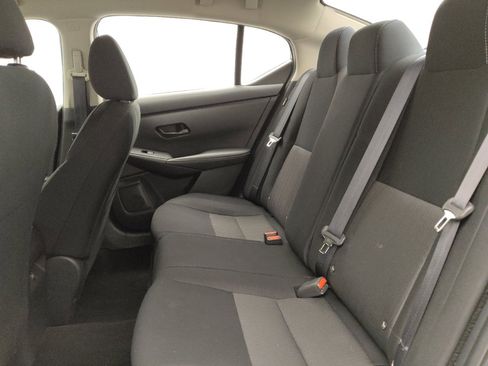 Used 2024 Nissan Sentra SV image 18