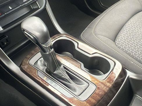 Used 2022 GMC Canyon Elevation w/ Trailering Package image 13