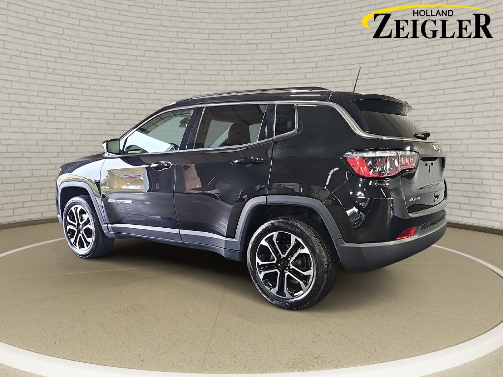 Used 2022 Jeep Compass Limited w/ Sun and Sound Group AWD/4WD image 16