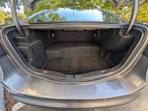 Used 2014 Ford Fusion SE w/ Equipment Group 502A FWD image 9