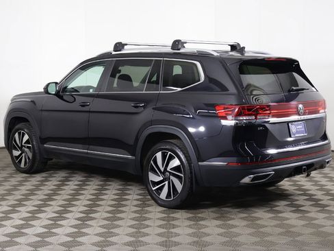 Used 2024 Volkswagen Atlas SEL AWD/4WD image 12
